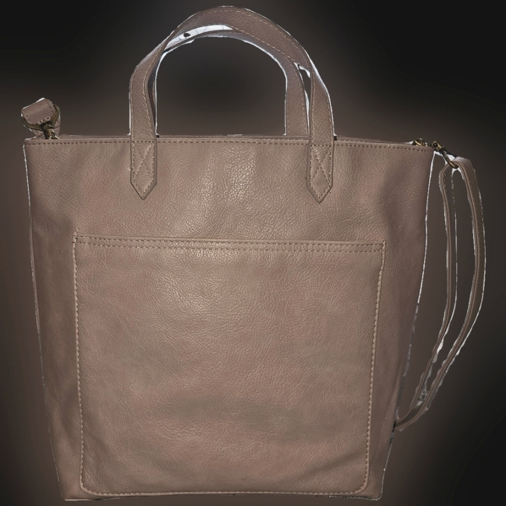 THIRTY-ONE Window Shopper LTD